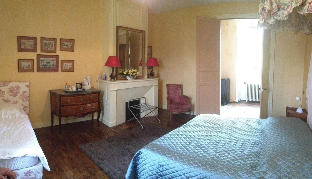 Chateau Manoir De La Leche Touvre 客房 照片
