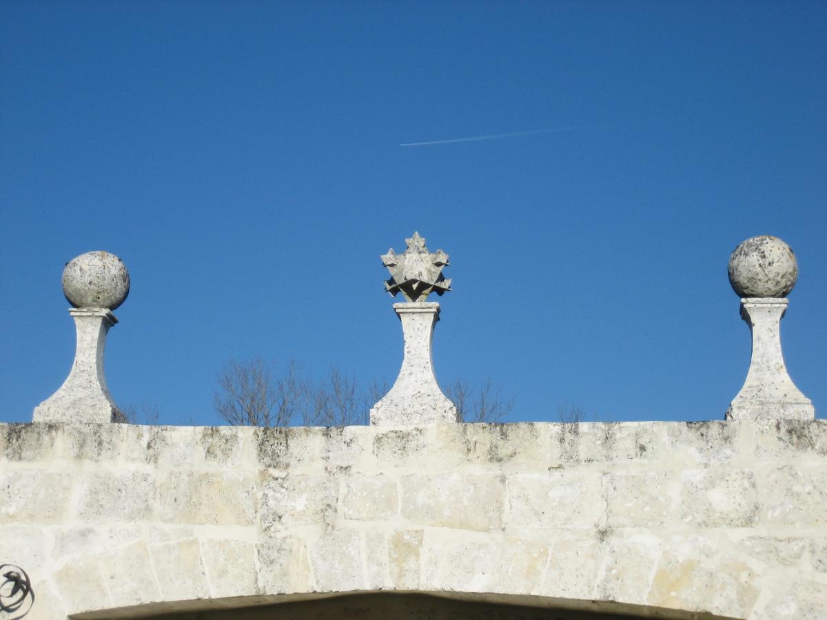 Chateau Manoir De La Leche Touvre 外观 照片